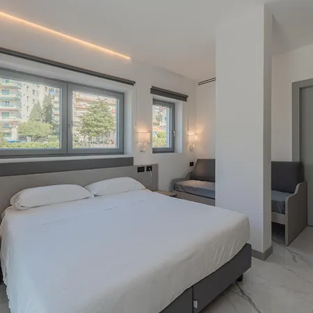 Levi 3* Sanremo